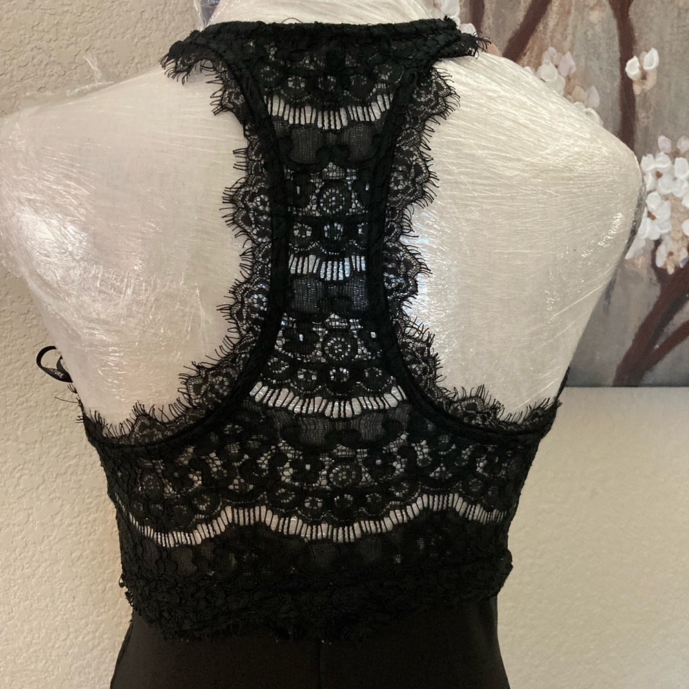 Black V-Line Lace Long Slit Dress - Picture 5 of 7